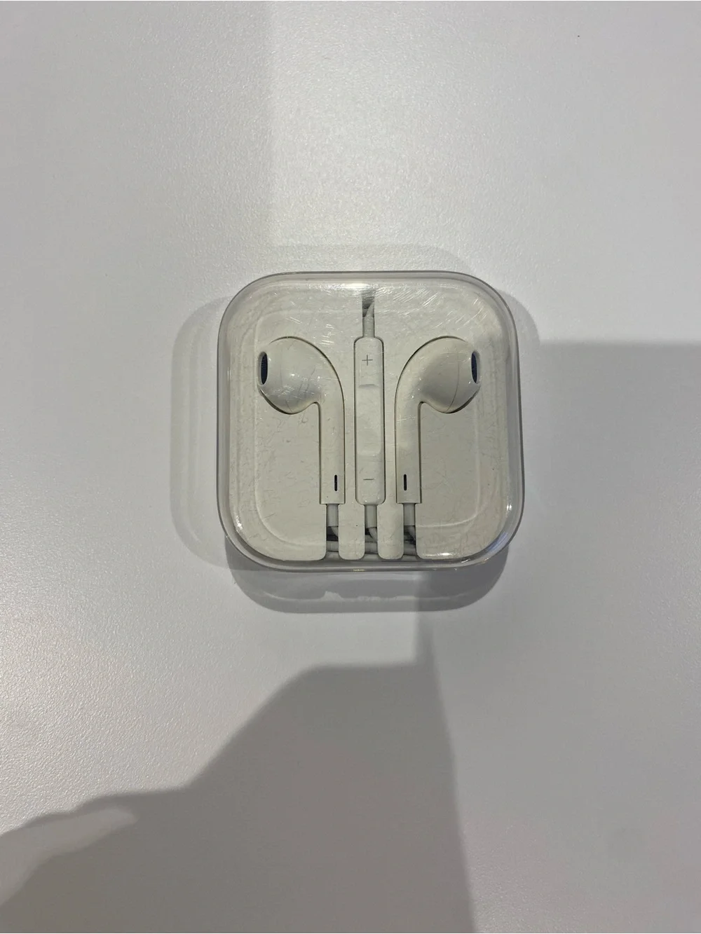 Apple EarPods 3.5mm Jack - NEW Never Worn - Genuine Apple Wired Earbuds